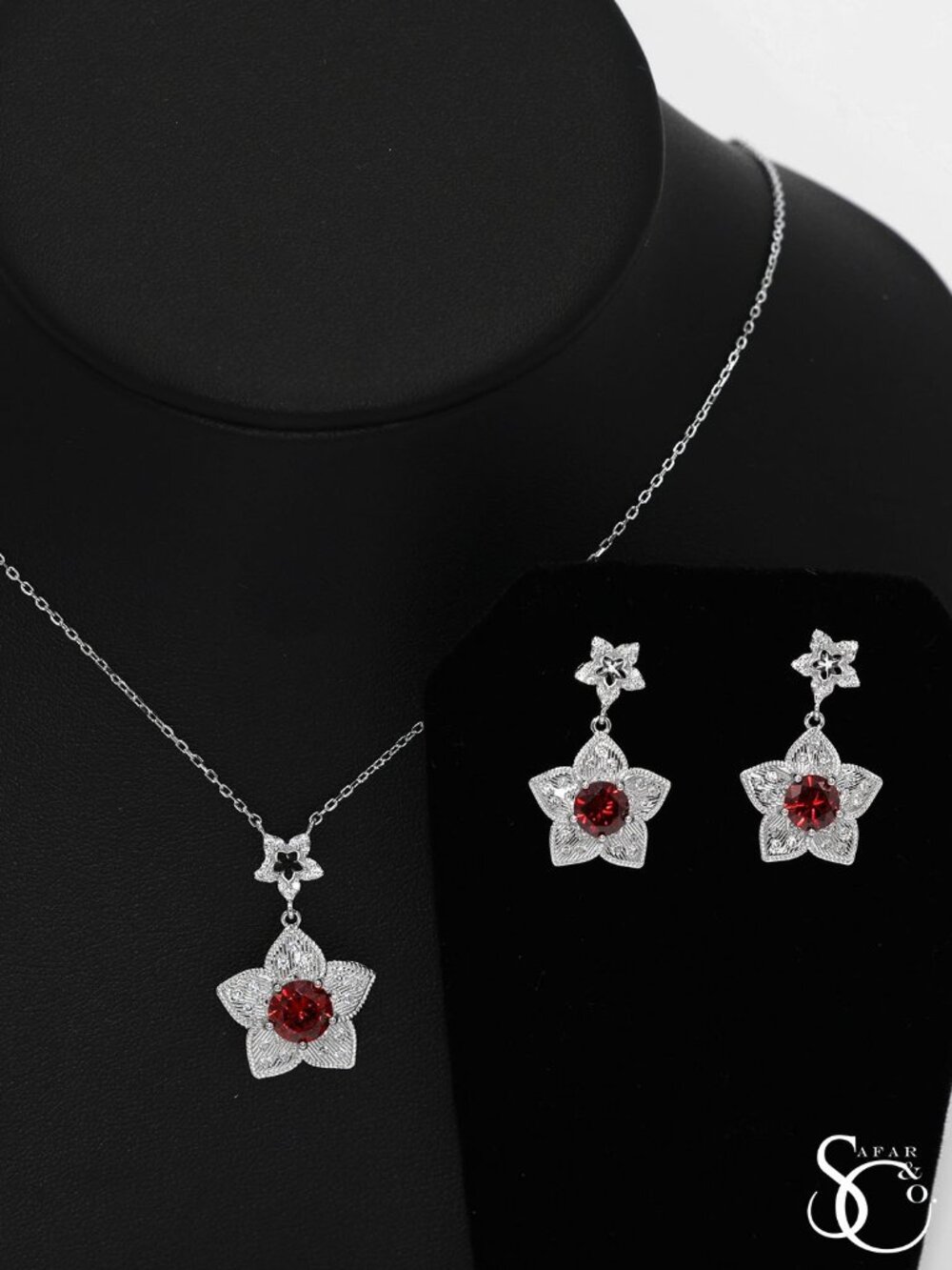 925 Sterling Silver Flower Necklace 18" with Matching Earrings Set